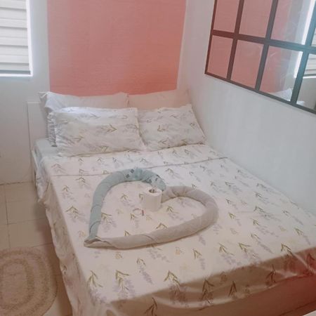 Mandaluyong Urban Deca Staycation מראה חיצוני תמונה