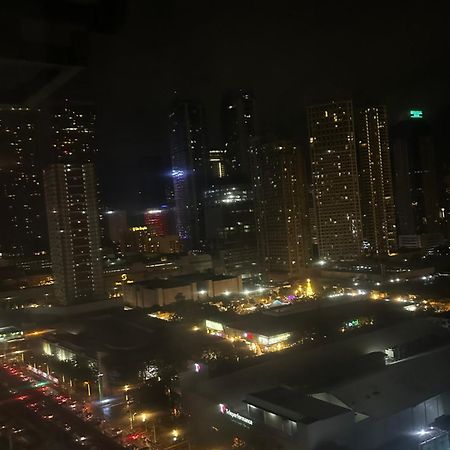 Mandaluyong Urban Deca Staycation מראה חיצוני תמונה