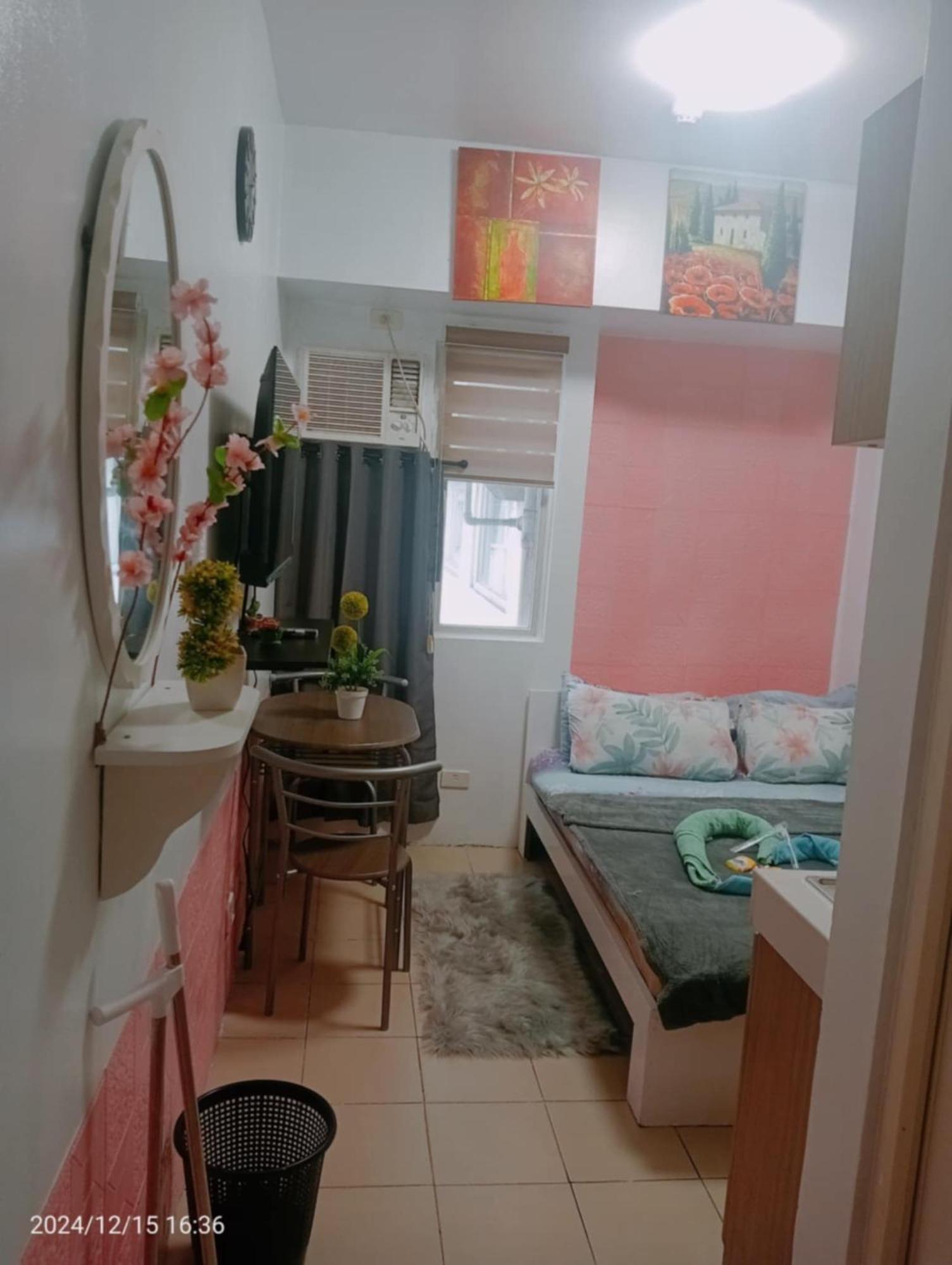 Mandaluyong Urban Deca Staycation מראה חיצוני תמונה